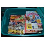 Rubbermaid RN 10Gal Tote w/Lid: Magazines