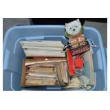 Rubbermaid RN 18Gal Tote w/ Lid: Workbasket