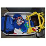 Rubbermaid RN Lidded 18Gal Tote: Vtg Disney Toy