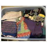 Rubbermaid RN Lidded 10Gal Tote: Vtg Boys