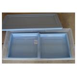 Rubbermaid Under the Bed Lidded Tote w/ Insert