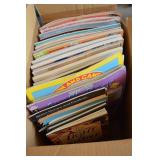 Box of Craft & other Books/Magazines