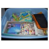 Rubbermaid RN Lidded 10Gal Tote: Craft Items