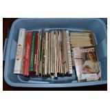 Rubbermaid RN 14Gal Tote w/Lid: Workbasket