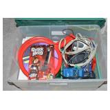 Sterilite Lidded Tote w/ Guitar Hero Caribiner +