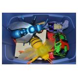 Rubbermaid RN Lidded 18Gal Tote: Toys, Power