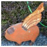 Metal Flying Pig Lawn & Garden Art 27.5t