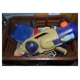 Vintage Laundry Basket w/ Super Soaker +