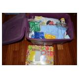 Rubbermaid RN 14Gal Tote w/Lid: Vtg Disney,