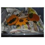 Sterilite Lidded Tote w/ Wooden Pumpkin Lawn