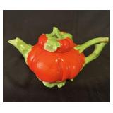Vtg Royal Bayreuth Bavaria Tomato Teapot 4.75"