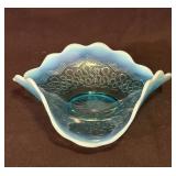 Jefferson Blue Opalescent Many Loops Tri-Corner