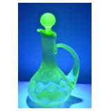 Vtg Fenton Topaz Vaseline Glass Coin Dot Cruet w/