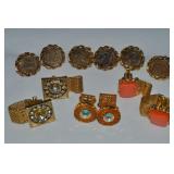 (6) Vtg Chunky Goldtone Men
