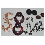 (7) Vintage Prs Pierced Earrings: Black Lacquer+