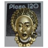 Vtg Plaza 120 Queen Idia Inspired Goldtone Brooch