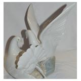 Lladro Spain Porcelain Large Love Nest Doves 6291