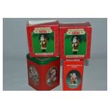 (4) Vtg Santa Claus Pcs w/ Russian, Tin +