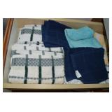 Kitchen Drawer Contents Lot: Towels
