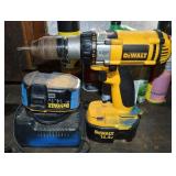DeWalt XRP 14.4v Heavy Duty Drill Driver DC983