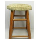 Cushioned Stool 17.5'T