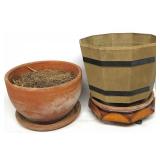 Clay Planter W,Plastic Barrel Planter