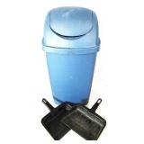 13 Gallon Trashcan W/Dust Pans