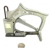 Vtg Red Devil DP2 Window Glazing Point Staple Gun