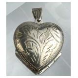 925 Silver Vintage Four Leaf Clover Opening Heart