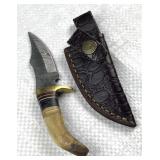 Damascus Steel Fixed Blade Knife w/ Sheath Damascus Steel Fixed Blade Knife w/ Sheath
