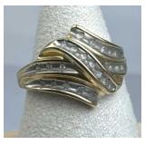 10K Yellow Gold & Diamond Wavy Design Ring 10K Yellow Gold & Diamond Wavy Design Ring