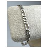 925 Silver Italy Dainty Figaro Link Chain Bracelet 925 Silver Italy Dainty Figaro Link Chain Bracelet