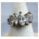 925 Silver 5 Marquise-Cut Staggered Zirconia Ring