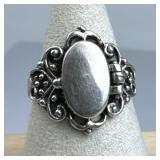 925 Silver Vintage Victorian Scroll Poison Ring