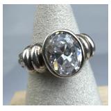 925 Silver Solitaire Zirconia Two-Tone Ribbed Ring