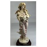 Guiseppe Armani "Loving Arms" Figurine