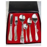 New in Box 28pc Stainless Steel Cutlery Set