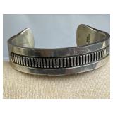 925 Silver Vtg Navajo Stamped Ribbed Cuff Bracelet