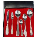New in Box 28pc Stainless Steel Cutlery Set