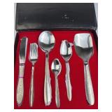 New in Box 28pc Stainless Steel Cutlery Set
