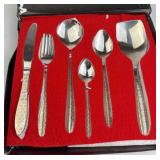 New in Box 28pc Stainless Steel Cutlery Set