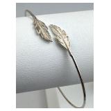 925 Silver Thin Front Cuff Bracelet w/ Leaf/Feathe