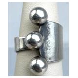 925 Silver BEAU 3-Ball Modernist Adjustable Ring