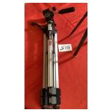 Slim 35D Tripod. 15.5 in 3-leg Tripod.