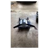 Hart battery powered push mower, has battery and