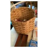 Go parchment paper, envelopes, basket, strap,