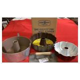 Nordic Ware Aluminum Bundt Pan 10.5 diameter.
