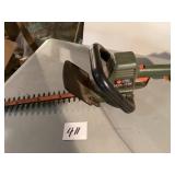 Black & Decker 22-Inch Hedge Trimmer