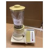 Vintage Toastmaster 7-Speed Blender