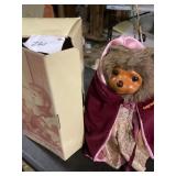 Raikes Originals 1988 Sherwood Forest Bear